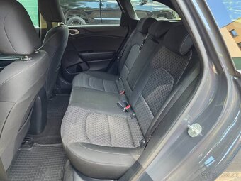 Kia Ceed SW 1.6 CRDi 136k Gold A/T - 9