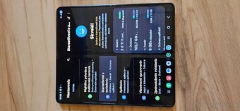 Samsung Galaxy Z Fold 4 - 9