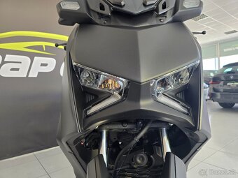 Yamaha X-Max 300 2023 SR - 9