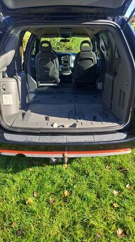 Predam CHRYSLER GRAND VOYAGER 2.8 stow'nGo 2007 - 9