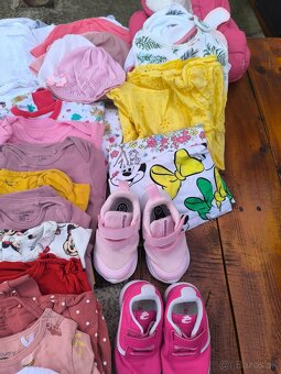 Predám balík oblečenia pre dievčatko 86 - 9
