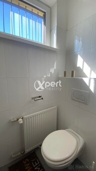 Na prenájom obch. priestor na ul.Komenského v DS - 62m2 - 9