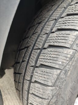 Predám vw Touareg 3.0 TDI 165kw - 9
