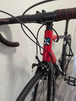 Cestný bicykel B'Twin Triban 520, M, Shimano Sora 3x9 - 9