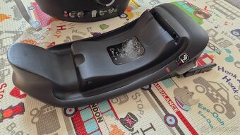 Cybex Aton B2 so zakladnou Base One - 9