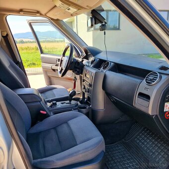 LANDROVER DISCOVERY 3 - 9