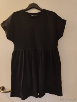 Predam 4 cierne saty.Mango,Zara, Calvin klein spolu za 30€ - 9
