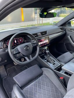 Škoda Superb Sportline 4x4 140kw 2020 - 9