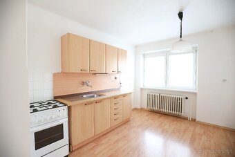 Predaj 5 izbového bytu - Trenčín , Sihoť II - 9