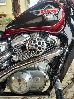 Honda Shadow VT 1100 - 9
