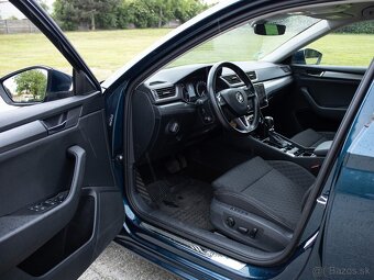 Škoda Superb Combi 2.0 TDI Style,DSG 110kw,A7,Nehavarované - 9