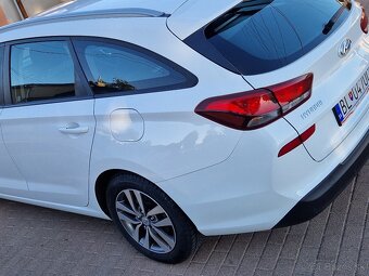 Hyundai i30 CW 1,6CRDi 85kw 11/2018 SK auto, odpocet DPH - 9