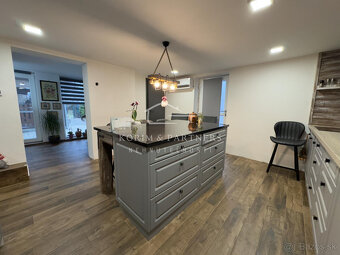 Rodinný dom na Alžbetinom ostrove - 9