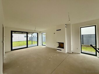 Na predaj moderný rodinný dom s výhľadom na mesto - 9