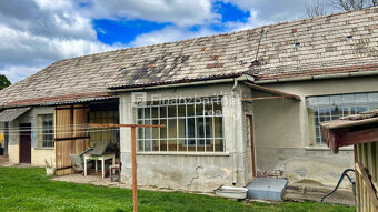 Dva domy s pozemkom 2547 m2, Kozárovce, Levice - 9