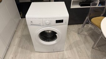 ELECTROLUX 1200 RPM 6KG SensiCare® - 9