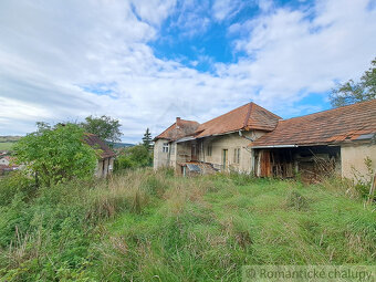 Dom na výnimočnom pozemku o rozlohe 15975m2 s prekrásnym v - 9