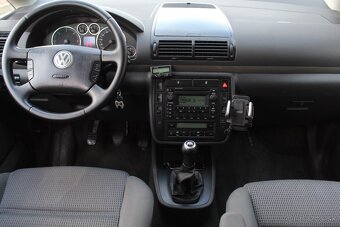 Volkswagen Sharan 1.9 TDI 4Motion 7-miestne - 9