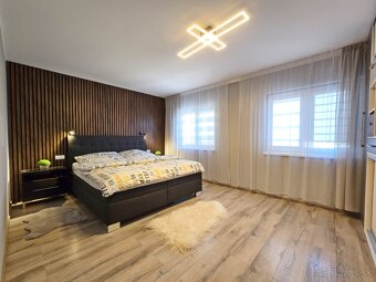 6-izbový RD v historickom centre + 735 m² pozemok / Gelnica - 9