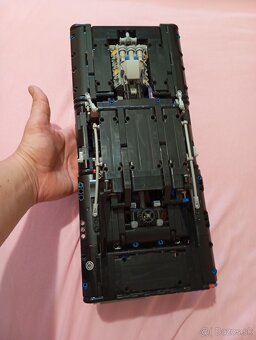Lego technics Dodge Challenger - 9