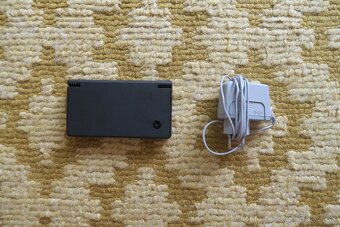 Nintendo DSi - 9