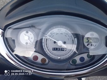 Predám skúter Piaggio Fly 50 4T 2V - 9