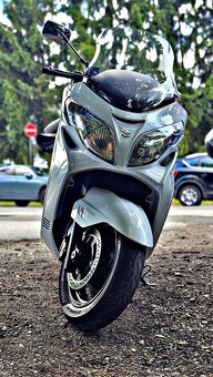 Suzuki Burgman AN400, ABS, r. 2016 - 9