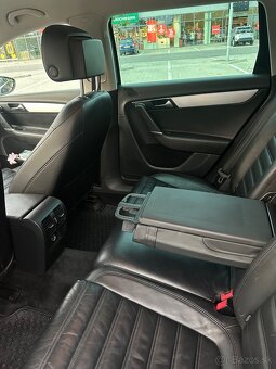 Volkswagen Passat B7 Varinat HIGHLINE - 9