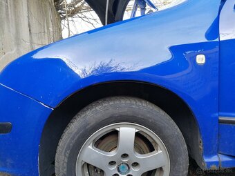 Fabia 1 kombi na diely, bez korózie, modrá - 9