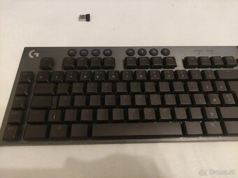 Predám bezdrôtovú mechanickú klávesnicu Logitech G915 - 9