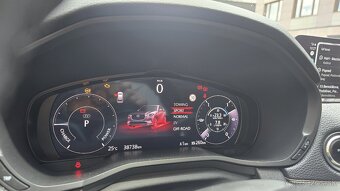 MAZDA CX60 2.5 PHEV 241kw - 9