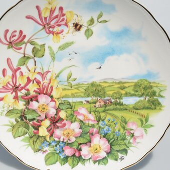 Kompletná sada 4 porcelánové taniere - 4 ročné obdobia - 9