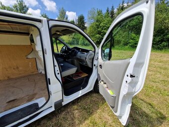 Opel Vivaro - 9