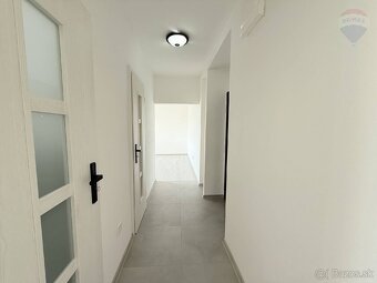 2 izbový byt na ulici Dobrianskeho v Humennom, na predaj. - 9