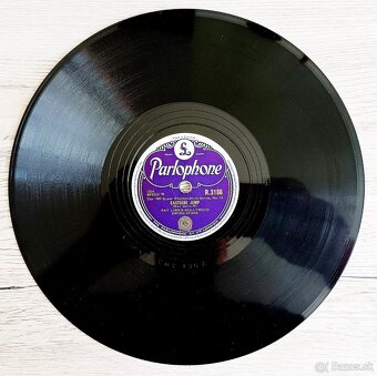 9 starožitných šelakových gramodesek americký jazz, swing - 9