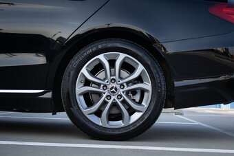 Predam Mercedes C200d, 2143ccm, 9-rychlostny automat - 9