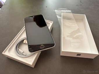 Iphone SE 64Gb 2020 v perfektnom stave - 9