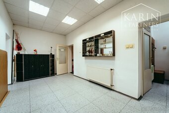 NA PREDAJ PODNIKATEĽSKÝ OBJEKT, HOLÍČ - 9