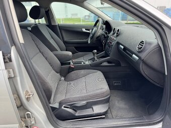 Audi A3 Sportback 1.6 benzin 1.majitel - 9