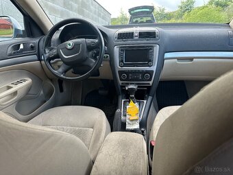 Škoda Octavia 1.6 TDI DSG - 9