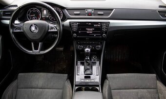 Škoda Superb Combi - 9