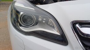 Opel Insignia 2.0 diesel 4×4 automat. - 9