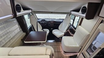 5 míst 205PS IVECO AUTOMAT MOBILVETTA 3.5t obytné tažné 2t - 9