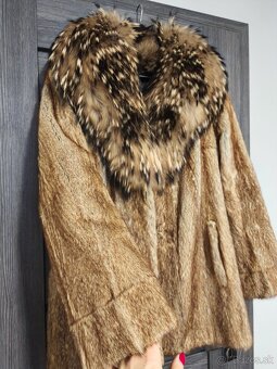 Krasny pravy kozuch zajac + myval - 9