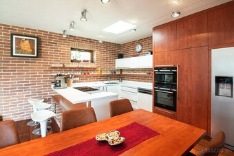 Návrh interiéru, nábytok, kuchyne na mieru - 9