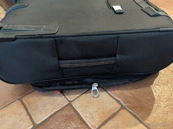 Cestovni kufor do letadla - 9