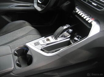 Peugeot 3008, 2021, automat - 9