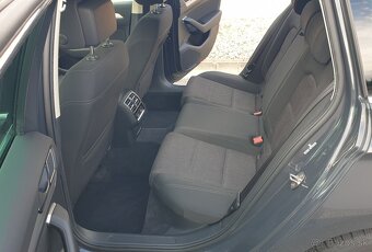 Passat, 2,0 TDi, 140kW, DSG - automat - 9