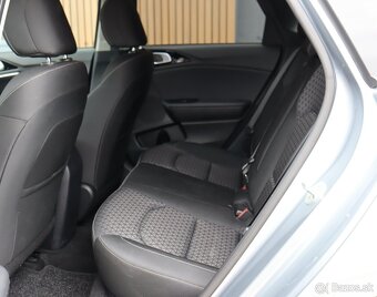 Kia Ceed SW 1.6 CRDi MHEV Gold+ A/T - 9