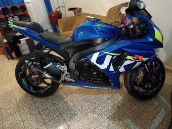 Nový  Univerzálny  výfuk  na  motorku  Yoshimura  - Karbón - 9